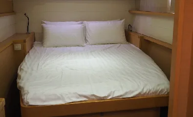 Lagoon 450 Sailing Catamaran in Singapore with Spacious Decks