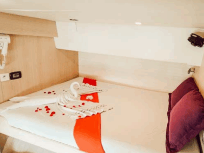 HYPE YACHT 55 Phuket: Phi Phi Island & Maya Bay Luxury Yacht Day Tour | AnchorsBook Photo Sailing Catamaran Experience with Snorkeling, Fishing & Refreshments