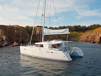 Spacious Lagoon 450 Catamaran Charter for Large Groups & Events | Malta