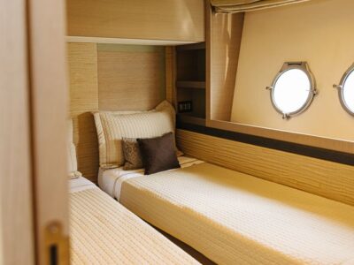 Florida Boat Rental & Yacht Charter | AnchorsBook Photo 70’ Monte Carlo Yacht Experience | Luxury Miami River Charter with Open Bar