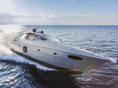 70’ Pershing Yacht Experience | Miami Luxury Day Charter from North Bay Village