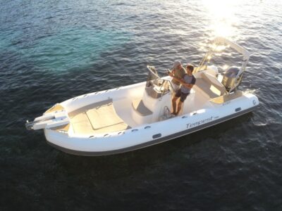 Capelli Tempest 700 RIB Rental from Beaulieu-sur-Mer – Speed, Comfort & Coastal Exploration