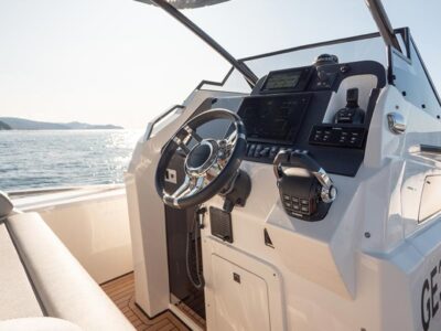 Lomac GranTurismo 12 Charter in Beaulieu-sur-Mer | Explore the French Riviera in Style