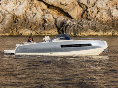 Invictus GT280 Private Charter – Cruise the French Riviera & Monaco from Beaulieu-sur-Mer