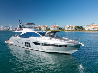 Premium Miami Yacht Charter Experience on the 72’ Azimut