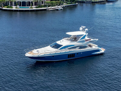 Fort Lauderdale Yacht Charter with Seabobs & Water Toys