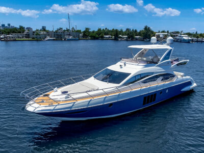 Fort Lauderdale Yacht Charter with Seabobs & Water Toys