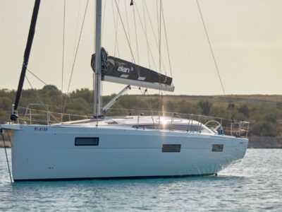 Where Coastal Freedom Meets Modern Comfort | Elan Impression 43