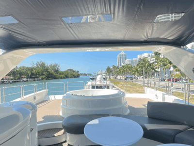 Ultimate Miami Superyacht Charter | 105ft Azimut Grande with Jacuzzi
