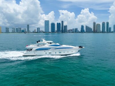 Experience Grande Luxury Aboard the 116ft Azimut Superyacht in Miami