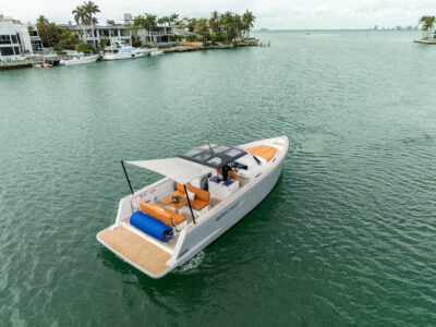 Cruise Miami in Modern Style Aboard the 40ft Fjord Open