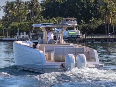 High-Performance Miami Charter Aboard the 40ft Pardo Luxury Yacht