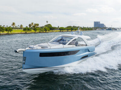 Miami Sandbar & Skyline Adventure Aboard the 2024 Jeanneau DB43