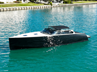 Cruise Miami Like a Celebrity Aboard the 55ft Van Dutch Luxury Yacht