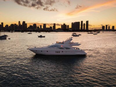 Luxury Flybridge Experience Aboard the 65ft Azimut U in Miami