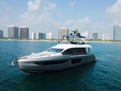2023 Azimut 68 Fly | Modern Italian Luxury Yacht Charter in Miami