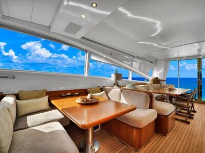 Miami Superyacht Experience | 95ft Leopard with Jacuzzi & High-Speed Performance