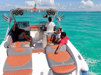 Experience Italian Yacht Excellence Aboard the 70ft Ferretti in Cancun | AnchorsBook Photo Island Escapes & Beach Club Adventures Aboard a 40ft Sea Ray Sundancer