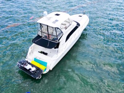 Luxury Miami Yacht Charter Aboard the 52ft Sea Ray Sedan Bridge