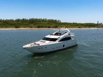 Host an Unforgettable Miami Yacht Day on the 75’ Aicon