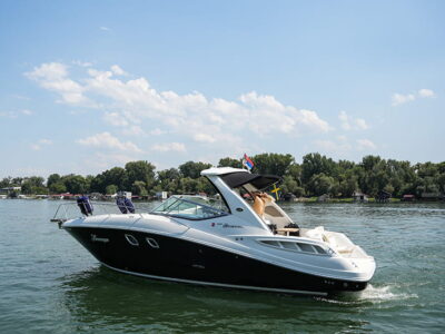 Luxury Sea Ray Timescape Yacht Charter in Belgrade, Serbia